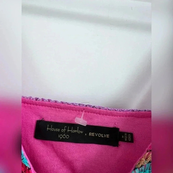 HOUSE Of Harlow x Revolve
Rainbow Crochet Quinn Boho Crop Top NEW W/Tag Size M - Picture 5 of 6